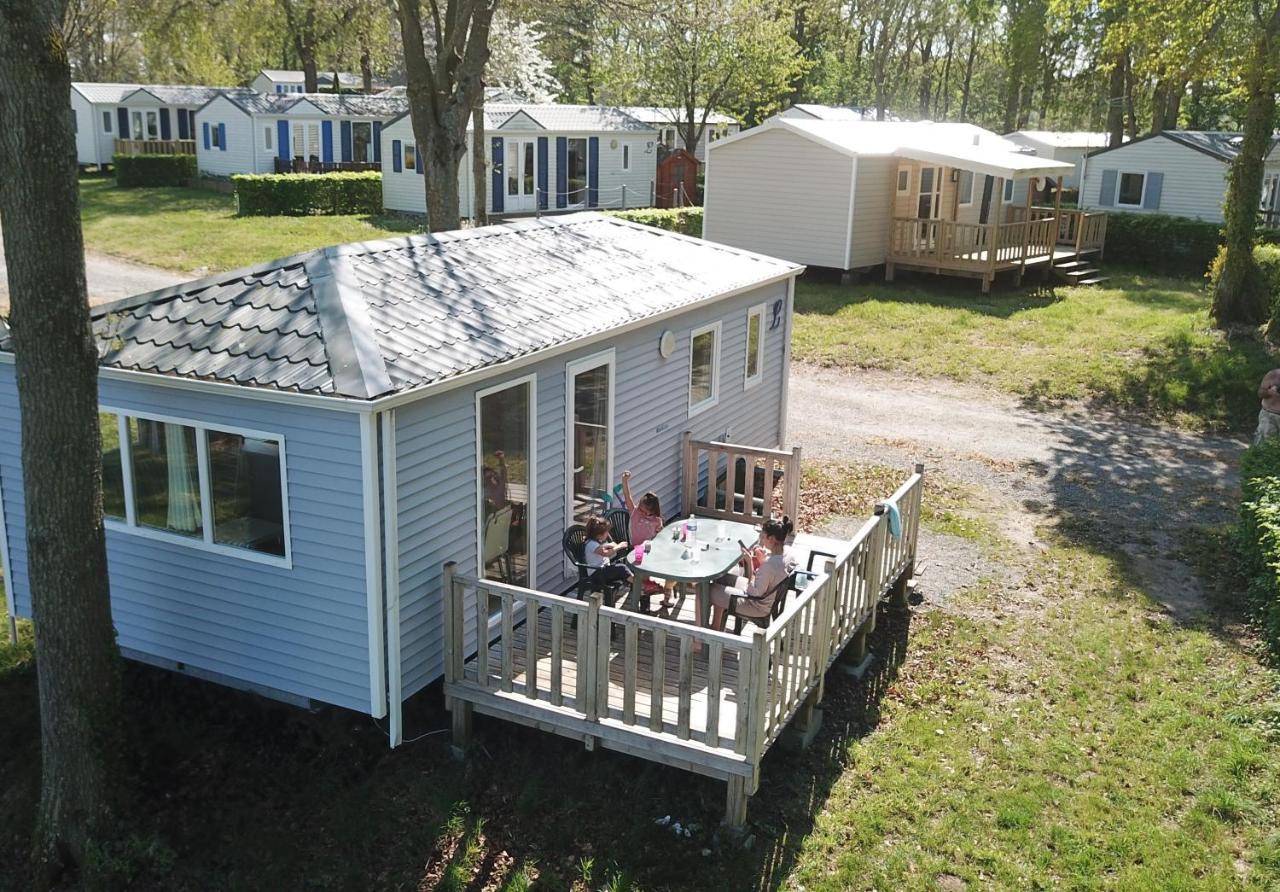 Camping Le Balcon De La Baie Saint-Marcan Exterior foto