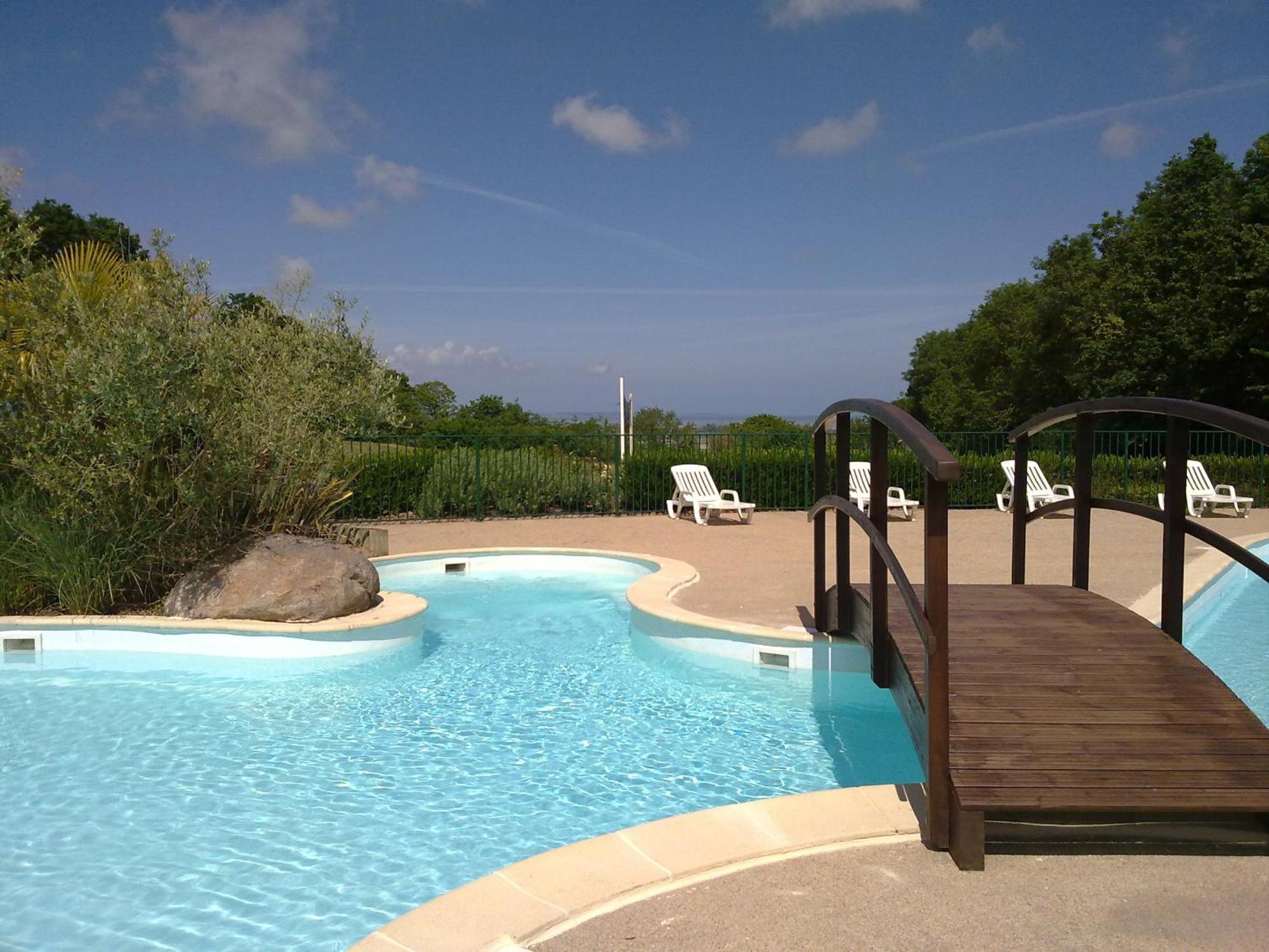 Camping Le Balcon De La Baie Saint-Marcan Exterior foto
