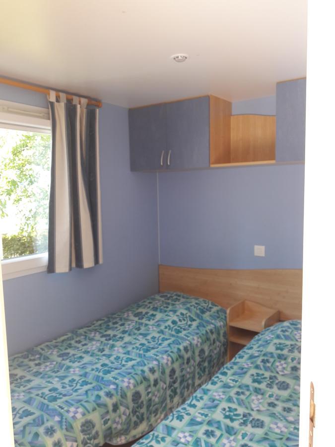 Camping Le Balcon De La Baie Saint-Marcan Exterior foto
